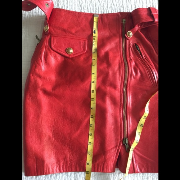 VTG “Moschino Leather” red miniskirt w/zip closure - Picture 10 of 16